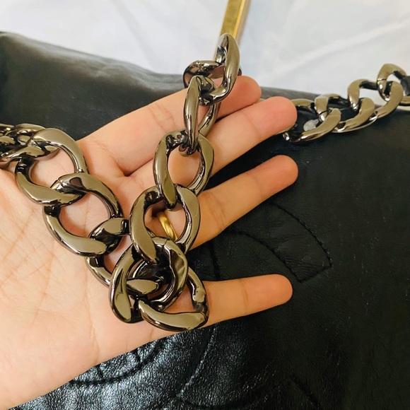 Authentic Vintage Chanel Lambskin 31 Flap bag Medium Black - Picture 10 of 16